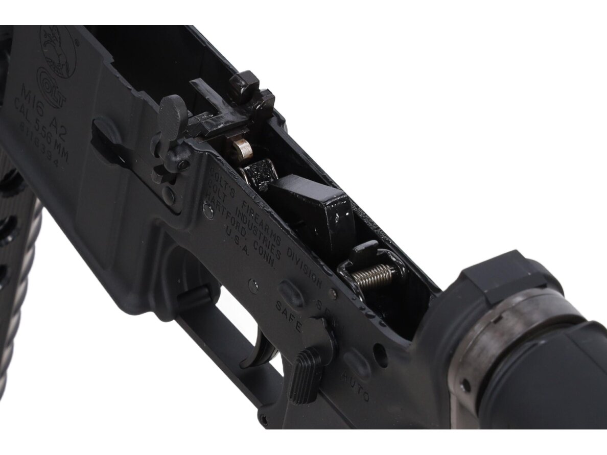 Colt x Cybergun M723 GBBR Assault Rifle 14.5" (V3) – Grey 4 Colt x Cybergun M723 GBBR Assault Rifle 14.5" (V3) – Grey 4