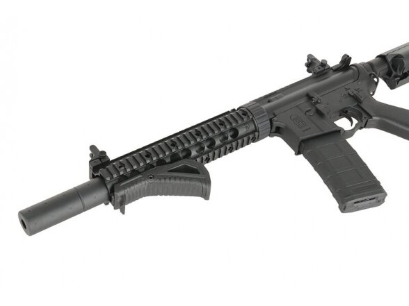 Angled RIS Forward Grip - Black 3