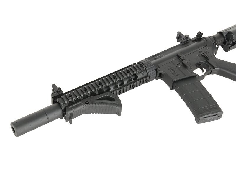 Angled RIS Forward Grip - Black 3