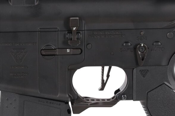 King Arms x Strike Industries Sentinel GRIDLOK® 15" Aster SE ETU Black and Red airsoft Carbine 6 King Arms x Strike Industries Sentinel GRIDLOK® 15" Aster SE ETU Black and Red airsoft Carbine 6