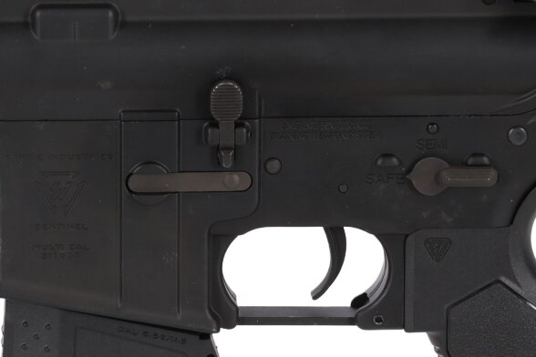 King Arms x Strike Industries Sentinel GRIDLOK LITE® 11" airsoft Carbine Black 17