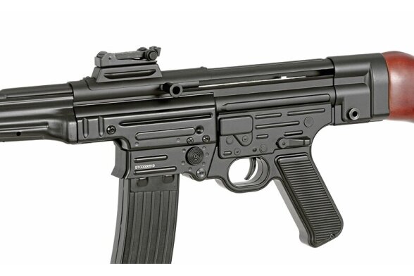 Šratasvydžio automato modelis Sturmgewehr 44 14
