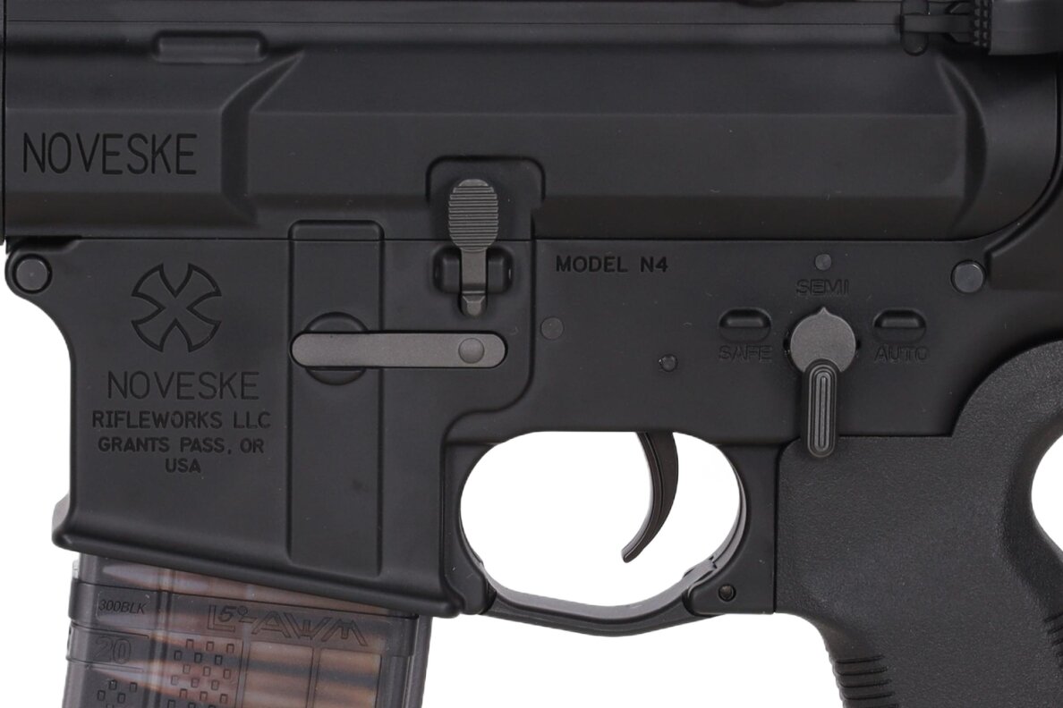 Noveske x EMG N4 Gen.3 SHORTY Cyma Platinum Gen.2 AEG assault rifle 10.5" – Black 8 Noveske x EMG N4 Gen.3 SHORTY Cyma Platinum Gen.2 AEG assault rifle 10.5" – Black 8