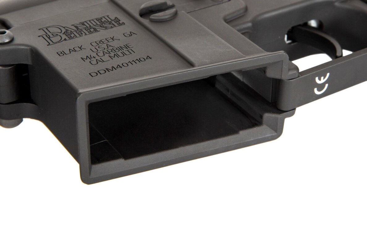 Specna Arms Daniel Defense® MK18 SA-E19 EDGE™ Gen. 2 HAL2 airsoft Carbine Black 18