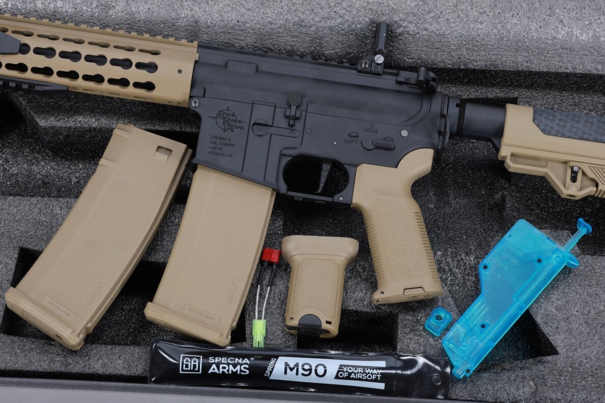 Specna Arms RRA SA-E07 EDGE™ HAL 2 ETU Light Ops Stock Gen. 2 Half-Tan airsoft Carbine 17
