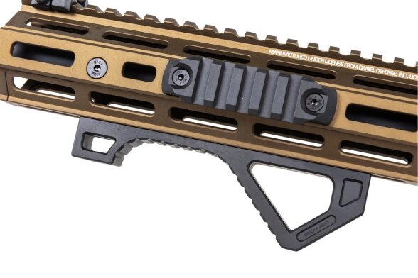 Specna Arms Daniel Defense® RIS III 10.5'' SA-C27 CORE™ Gen.2 HAL ETU™ Chaos Bronze airsoft Carbine 11