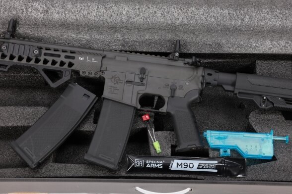 Specna Arms RRA SA-E17 EDGE™ HAL 2 Light Ops Stock Gen. 2 Chaos Grey airsoft Carbine 11 Specna Arms RRA SA-E17 EDGE™ HAL 2 Light Ops Stock Gen. 2 Chaos Grey airsoft Carbine 11