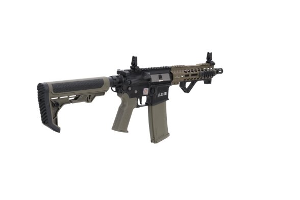 Specna Arms RRA SA-E17 EDGE™ HAL 2 Light Ops Stock Gen. 2 Olive airsoft Carbine 3 Specna Arms RRA SA-E17 EDGE™ HAL 2 Light Ops Stock Gen. 2 Olive airsoft Carbine 3