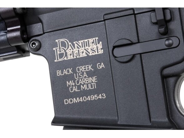 Airsoft AR-15 Daniel Defense III 12,5" light black 14 Airsoft AR-15 Daniel Defense III 12,5" light black 14