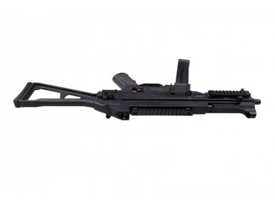 The UMG submachine gun replica 3