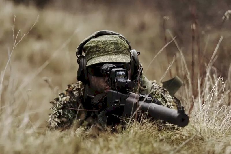 TO551 Red Dot Sight Replica - black 6